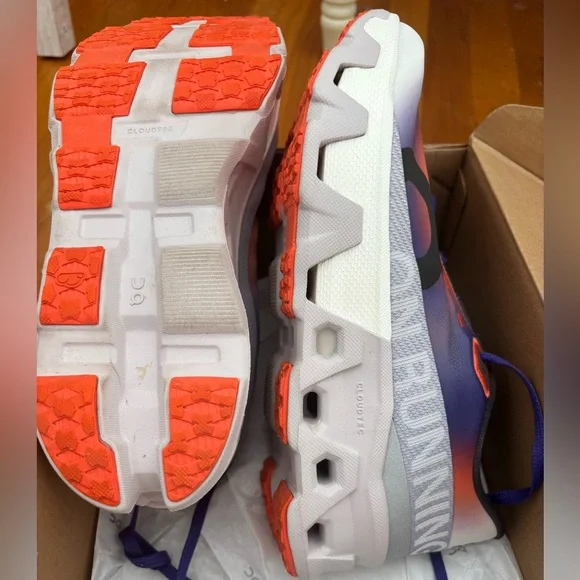 On Cloudmonster Hyper - Picture 4 of 5